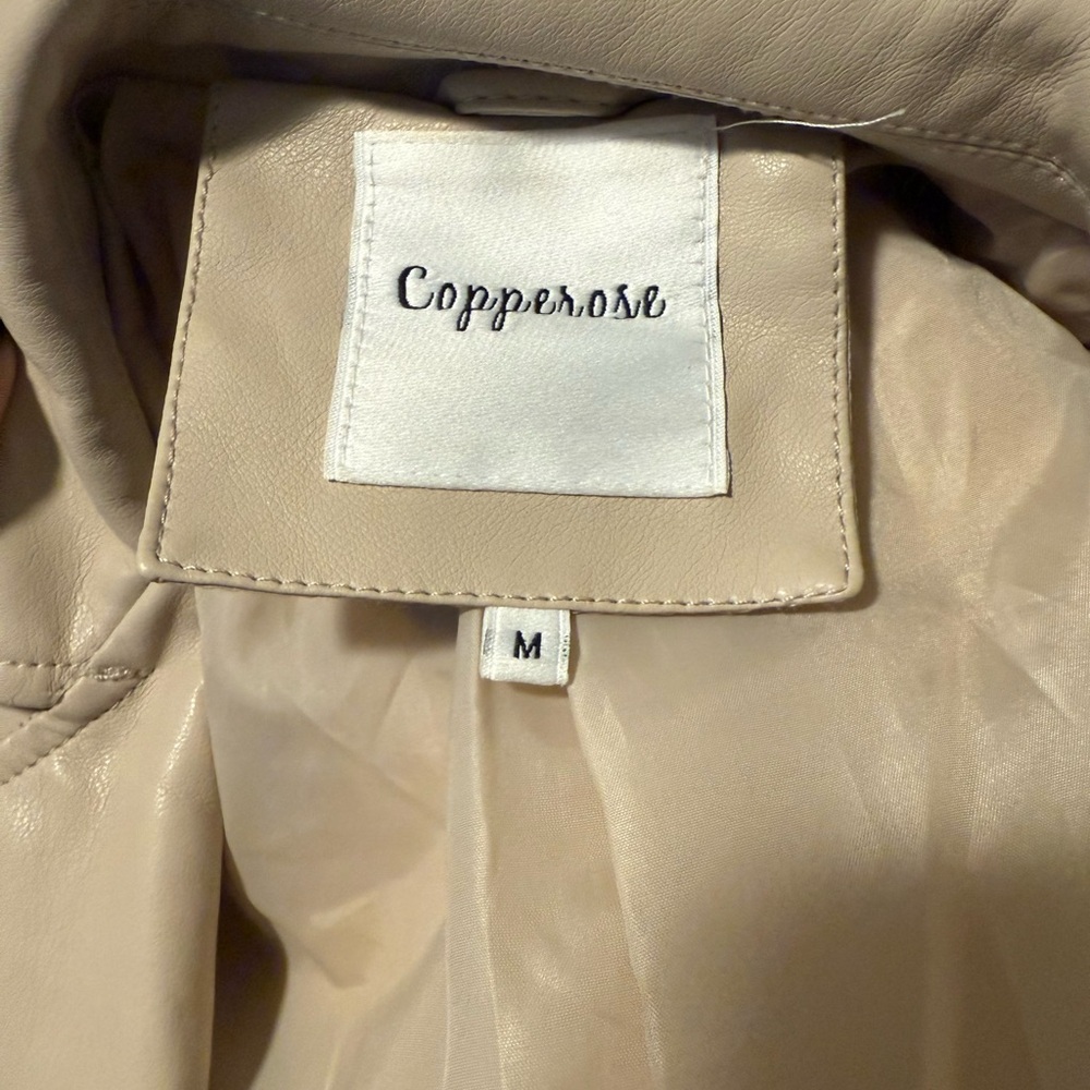 Women's Cream Fringe Jacket - Picture 4 of 5